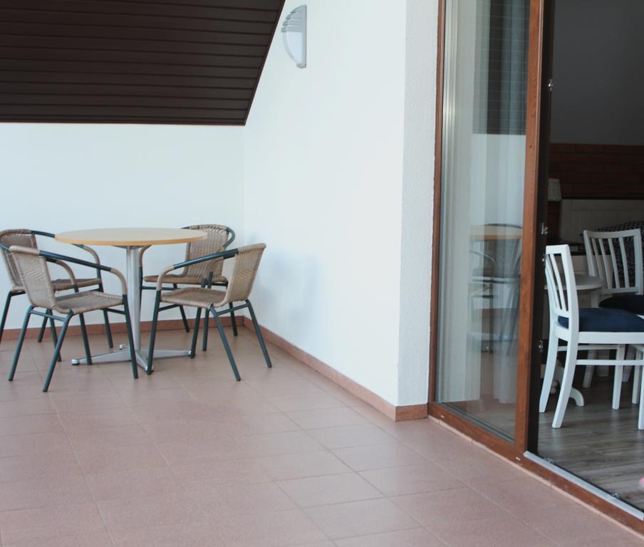 Dom Mierzeja Apartamento Kąty Rybackie Exterior foto